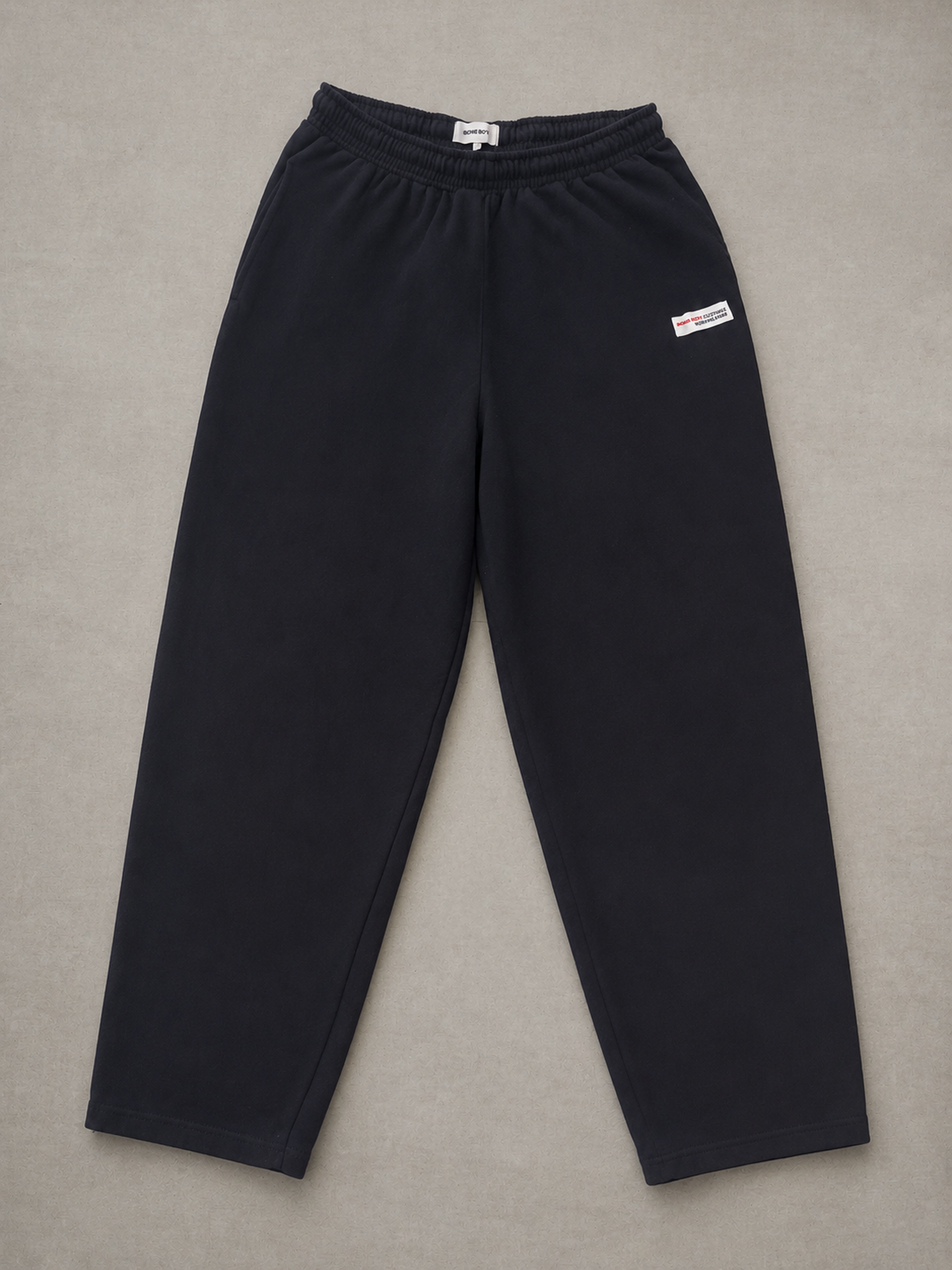 Boom Butik Sorte Sweatpants - Packshot